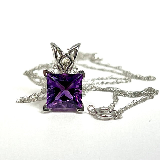 1.40-1.75 Ct Princess Cut Amethyst Pendant Necklace in 14K White Gold – AAA Solitaire February Birthstone Scroll Pendant with 18