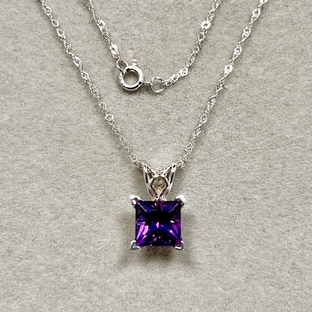 1.40-1.75 Ct Princess Cut Amethyst Pendant Necklace in 14K White Gold – AAA Solitaire February Birthstone Scroll Pendant with 18