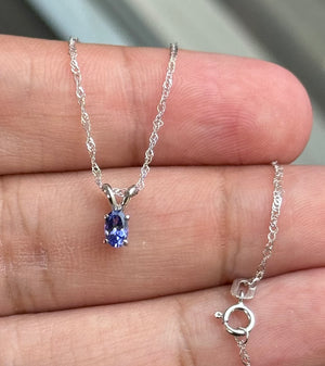0.20-0.29 Ct Oval Tanzanite Pendant 5x3mm AA Solitaire in 18K White Gold with 18-Inch Chain