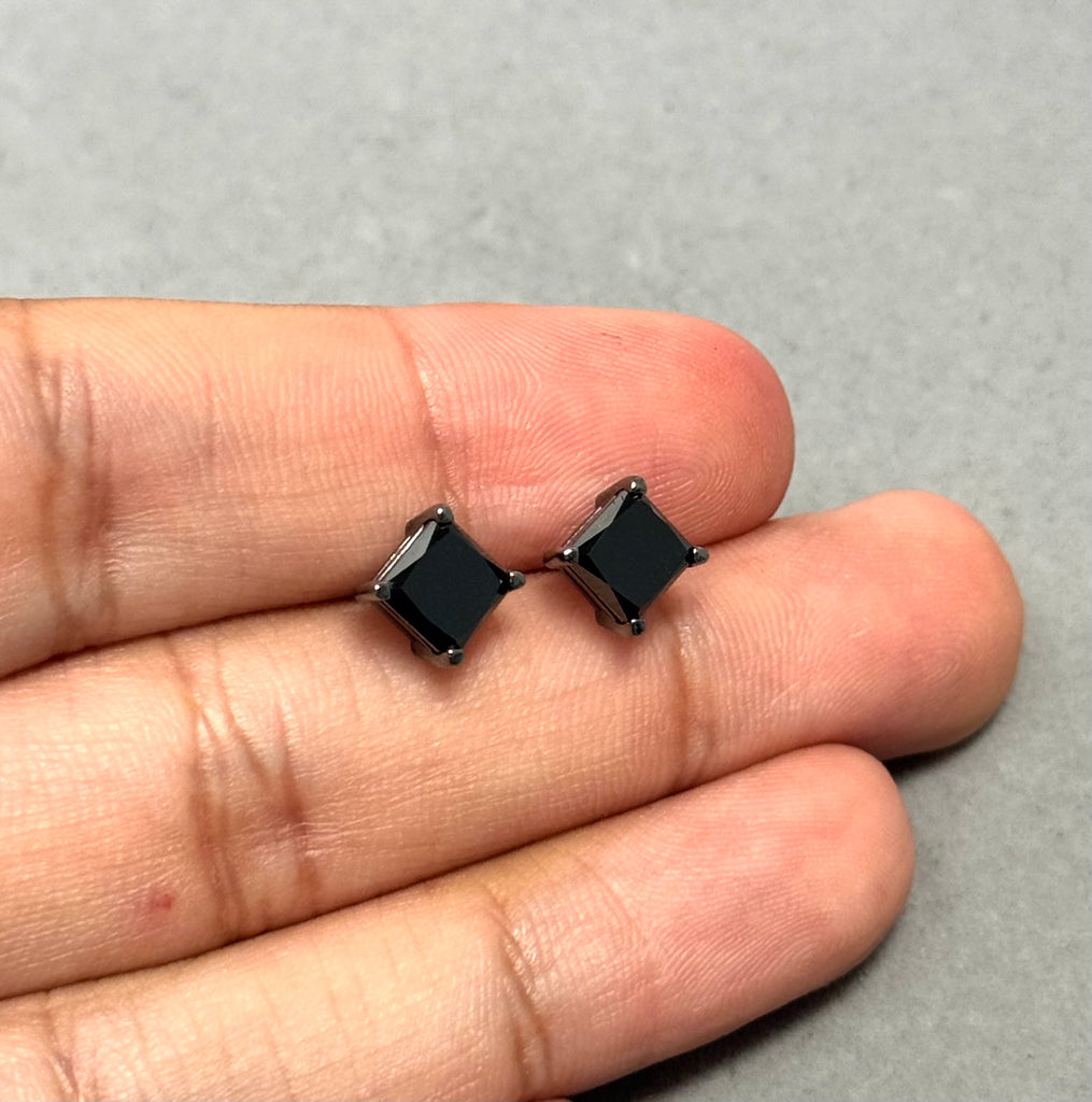 0.09–0.12 Ct Round Black Diamond Men’s Stud Earring | 2.5–3.0mm AAA in 14K Blackened White Gold | Push Back, Gift Jewelry