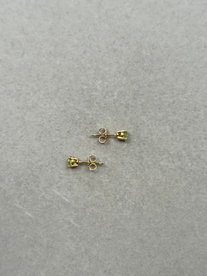 1/2 Cts of 4 mm AAA Round Peridot Stud Earrings in 14K Yellow Gold, Classic Genuine Peridot Studs for Women August Birthstone Jewelry