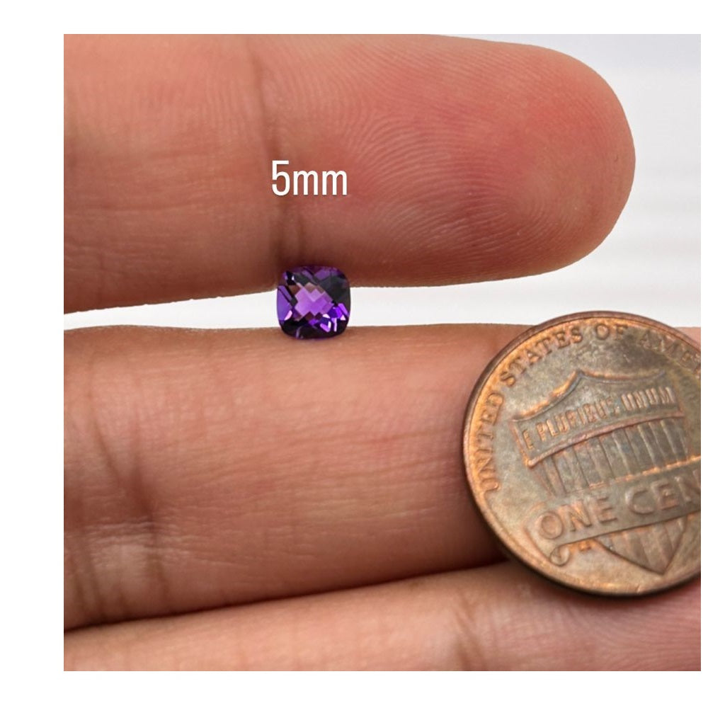 5 MM (Weight range-0.40-0.70 Cts each stone)