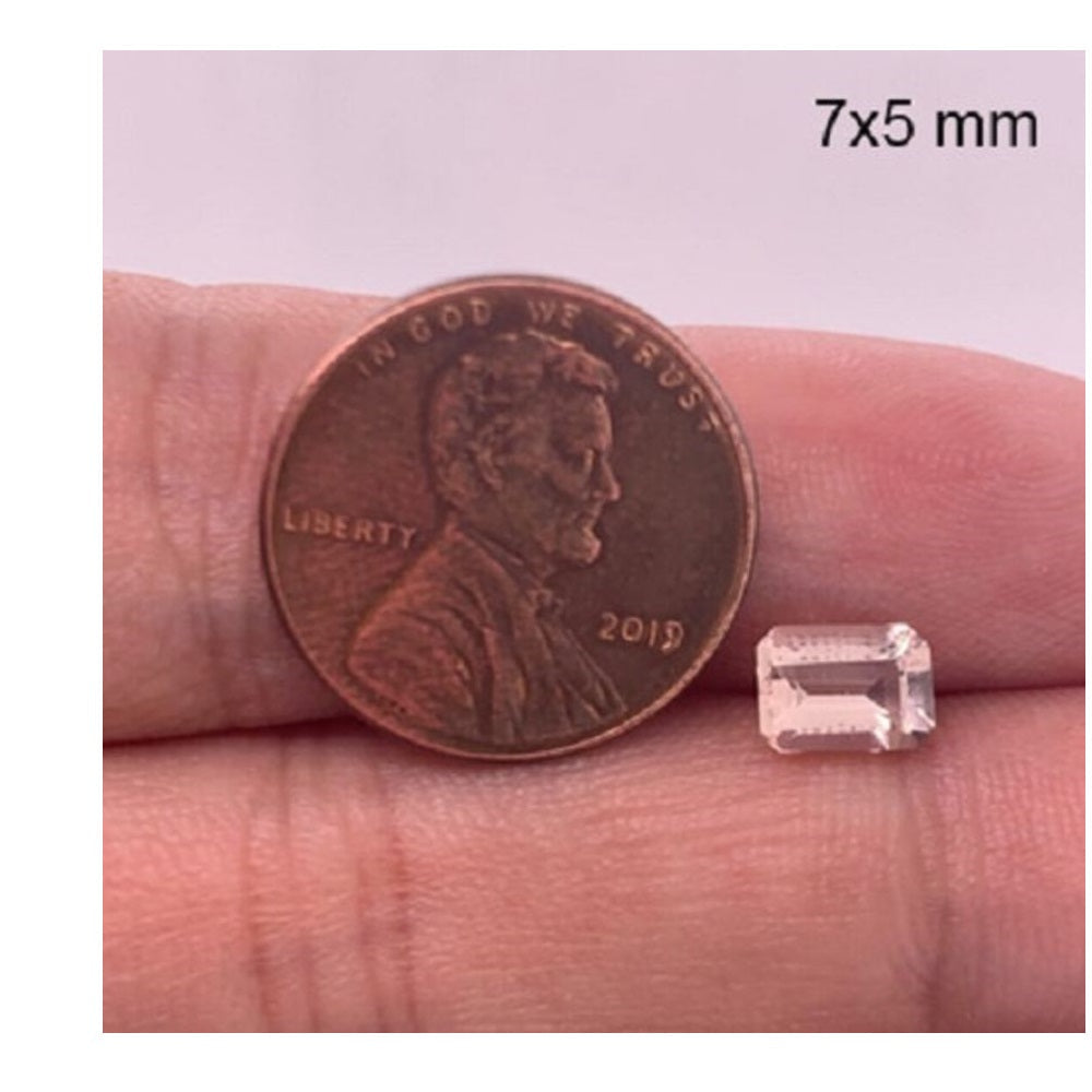 7x5MM (Weight range-0.83-1.00 each stone)