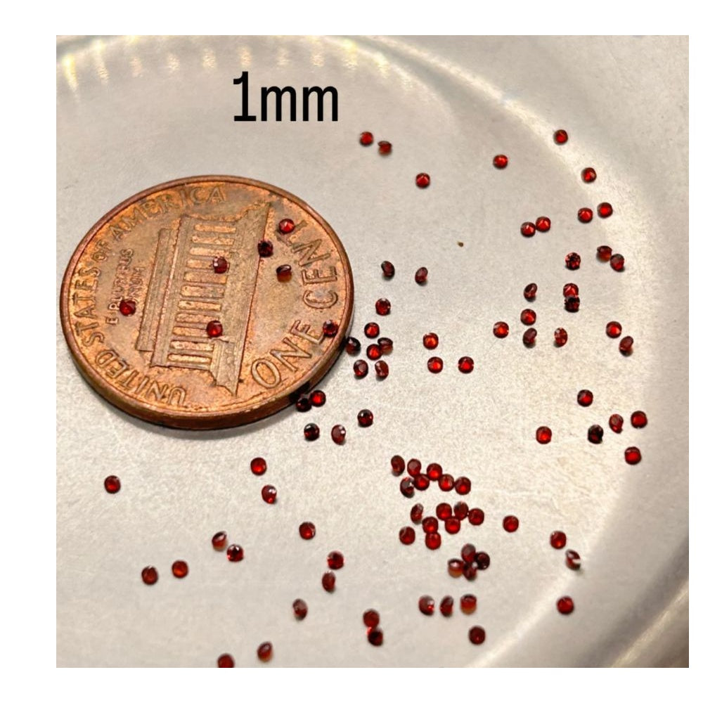 Loose Garnet Round Cut 1mm-4mm AAA Quality Gemstones - 100 Piece Lot - High-Quality Loose Gemstones