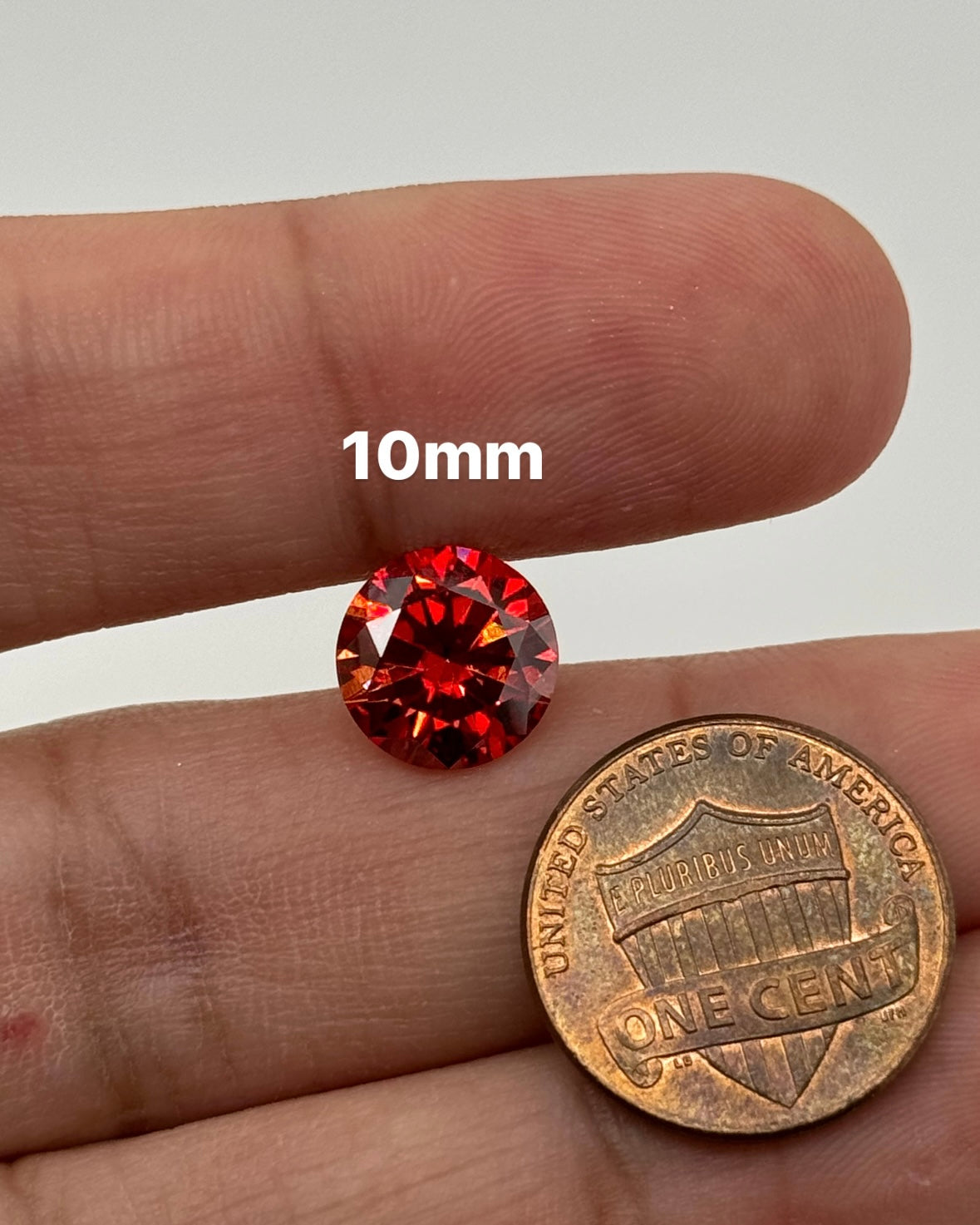 Natural 10mm Round Cut Red Garnet Gemstone - 3.65 Carats Total (Pyrope)