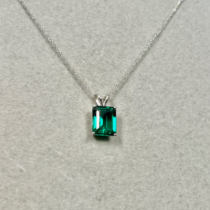 AAA Grade Lab Emerald Solitaire Necklace, 11x9 mm Emerald-Cut Green Stone 3.26–4.50 Cts, Solid 14K White Gold Womens Jewelry,