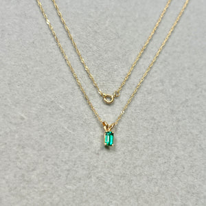 Minimal Emerald-Cut Lab Emerald Pendant Necklace for Women in Solid 14K Yellow Gold 5x3 mm 0.22–0.25 Cts