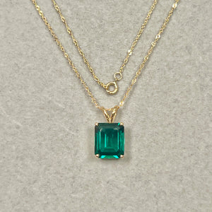 Crafted for presence, 3.26–4.50 CTS 14K Yellow Gold Emerald Pendant for Women with Modern Heirloom Form