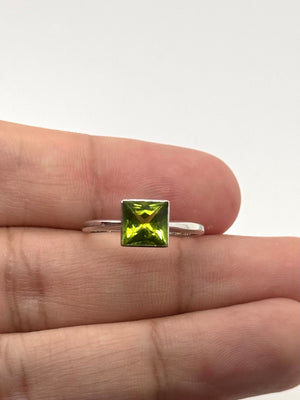 6mm Peridot Ring | 14K White Gold Princess Solitaire Ring — Natural Green Gemstone Jewelry Size 8