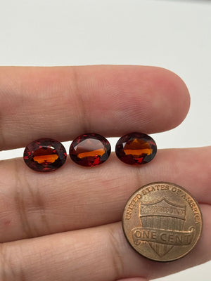 Deep orange-gold Madeira citrine oval loose gemstone parcel 10×8mm, 3 pcs, 7.94ct total, jeweler-ready high-luster gemstone closeout lot.