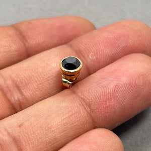 0.64–0.71 Ct Black Diamond Men’s Stud Earring – Round AAA Solitaire in 14K Yellow Gold, Bezel Set Certified Gemstone