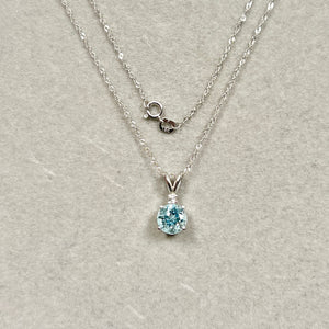 Created for women seeking 0.95–1.62 CTS platinum aquamarine pendant, rounded sculptural form with refined diamond detail