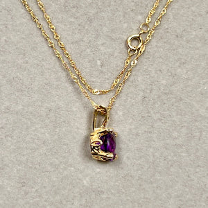 1.45-2.10 Ct Round Checkerboard Amethyst Pendant in 14K Yellow Gold, AAA Amethyst Scroll Necklace with 18 Inch Gold Singapore Chain