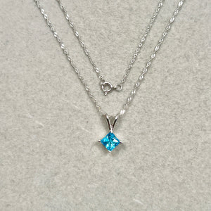 0.69 Cts AAA Princess Swiss Blue Topaz Solitaire Pendant 14K White Gold – 18” Chain