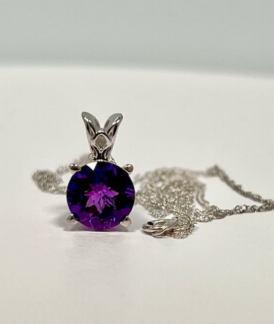 Emerald Cut Amethyst Pendant 14K White Gold – 10x8mm AAA Amethyst with 0.03 Ct Diamond Solitaire Necklace – February Birthstone Jewelry Gift
