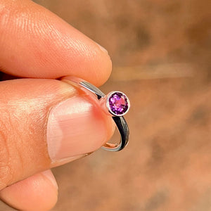 0.40 Ct Round Amethyst Solitaire Ring in 14K White Gold, 5mm AAA Purple Gemstone Ring, Ring size 8, Dainty Gold Ring for Women