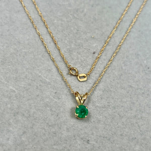 Natural Emerald Solitaire Pendant 18K Yellow Gold | 5.5mm Round Emerald 0.41–0.74 Ct AA | Emerald Necklace Gift