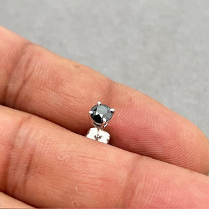 Platinum Men’s Single Stud Earring 0.5 Ct AAA Round Black Diamond Solitaire 4 Prong | 4.89-4.93mm Gemstone