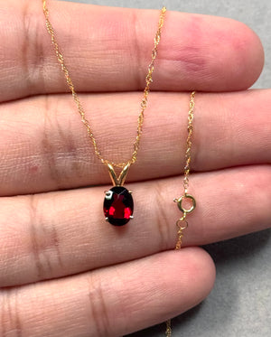 Natural Garnet Solitaire Pendant 1.33–2.08 CT Oval | 14K Yellow Gold Garnet Necklace | January Birthstone Jewelry
