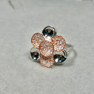 two tone diamond ring in 14K white and rose gold