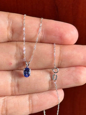 0.52-0.66 Ct Oval Tanzanite Necklace 6x5mm AA Solitaire in Platinum