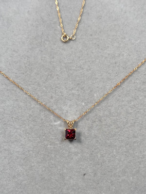 AAA Princess Cut Garnet Scroll 5mm Pendant Necklace 0.60–0.80 CT | 14K Yellow Gold | January Birthstone