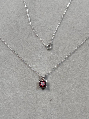 AAA Princess Cut Garnet Scroll 5mm Pendant Necklace 0.60–0.80 CT | 14K White Gold