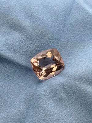 21.85 carat cushion cut morganite 19x17mm peach pink gemstone
