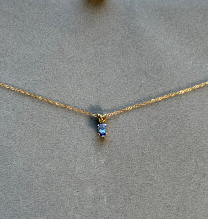 AA Tanzanite Oval Pendant 5x3mm 18K Yellow Gold Scroll Solitaire Necklace – 0.21-0.29 Ct December Birthstone Jewelry with Singapore Chain