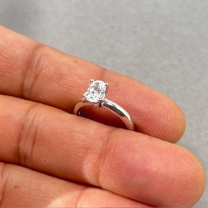 Cubic Zirconia Solitaire Engagement Ring in Solid 14K White Gold – Classic Round CZ Ring Size 5