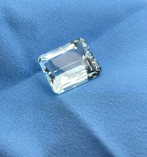 Natural aquamarine emerald cut 26.03 ct large blue gemstone