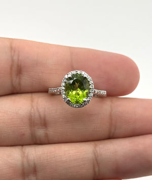 10x8 mm Natural Peridot & Diamond Ring | 14K Gold Oval Peridot Ring 0.25 Ct Diamond Size 6.5