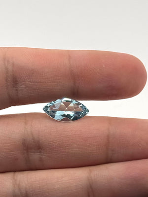 natural aquamarine center stone for ring
