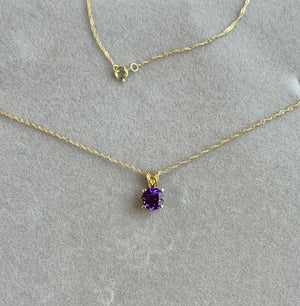 0.85–1.25 Ct AAA Round Amethyst Pendant – 6.5mm Solitaire Scroll Necklace in 14K Yellow Gold – February Birthstone Jewelry Gift for Her