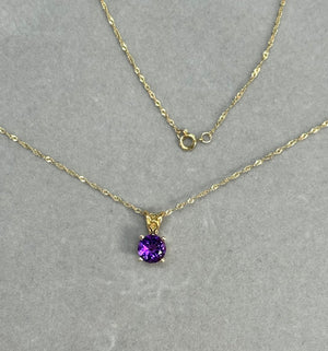 0.60-0.90 Ct AAA Round Amethyst Pendant Necklace in 14K Yellow Gold – February Birthstone Scroll Solitaire Jewelry, Gift for Her