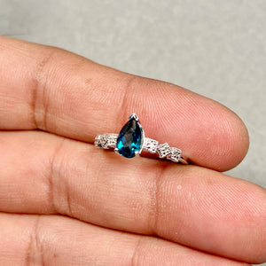 London Blue Topaz Ring | 14K White Gold Pear Cut — 1 Ct Gemstone Diamond Accent Ring Size 7