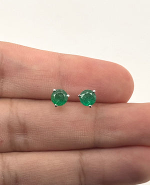 5.5mm Natural Emerald Stud Earrings | 18K White Gold AA Round Emerald 0.95–1.41 Ct