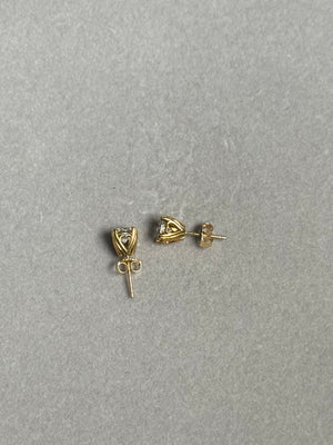1.00–1.25 Ct Round White Sapphire Stud Earrings – 5 mm AA White Sapphire Earrings in 14K Yellow Gold