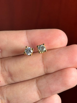1.00–1.25 Ct Round White Sapphire Stud Earrings – 5 mm AA White Sapphire Earrings in 14K Yellow Gold