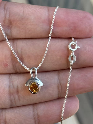0.93 Ct Citrine Solitaire Pendant in Sterling Silver | Round Yellow Citrine Necklace | November Birthstone Jewelry Gift for Her