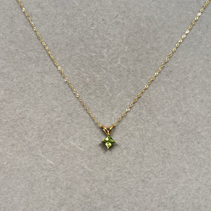 0.30–0.50 Cts Peridot Solitaire Pendant in 14K Yellow Gold | Natural Round Peridot Necklace, August Birthstone Jewelry, Dainty Gold Pendant