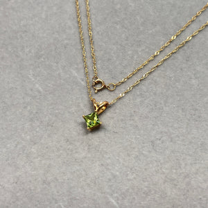 0.30–0.50 Cts Peridot Solitaire Pendant in 14K Yellow Gold | Natural Round Peridot Necklace, August Birthstone Jewelry, Dainty Gold Pendant