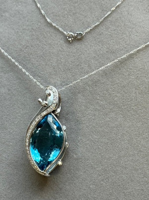Aquamarine Marquise Pendant 20 Ct Santa Maria Blue, 25x15mm AAA Aquamarine Necklace in 18K White Gold with 0.80 Ct Diamond Accent