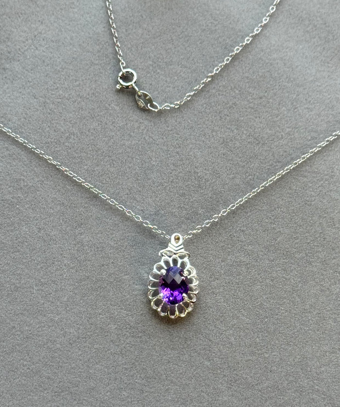 1.40–1.70 Cts AAA Amethyst Solitaire Pendant in Silver | Elegant Purple Gemstone Necklace