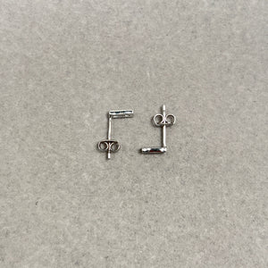 0.01-0.02 Cts SI2 - I1 clarity and I-J color Diamond Accent Open Wave Earrings in Sterling Silver