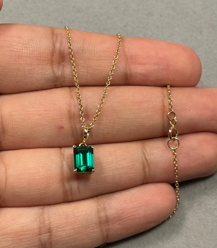 14K Gold Lab Grown Emerald Necklace – Solitaire Pendant with 18 Inch Singapore Chain