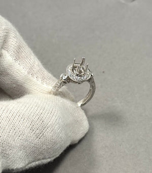 18K White Gold Diamond Ring Mounting – 0.50 Ct GH SI2, Size 6.5, 6mm Round Center Stone, 5.16g Fine Jewelry