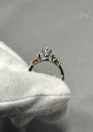 18K White Gold Diamond Ring Mounting – 0.50 Ct GH SI1, Platinum Prongs, Size 6.5, 8x4–8x5mm Center Stone, 5.70g Fine Jewelry
