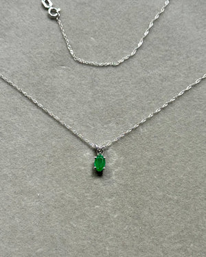 Natural Emerald Pendant – 0.35–0.47 Ct 6x4 mm AAA Oval Emerald Scroll Solitaire Necklace in Platinum