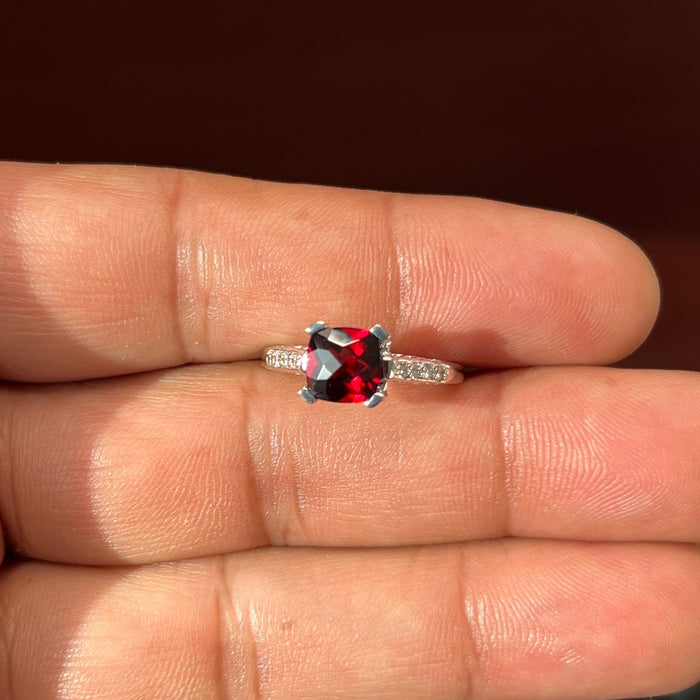 Fashion Ring – Diamond & Garnet Ring in 14K White Gold | Elegant Statement Jewelry for Women Ring Size 6.5